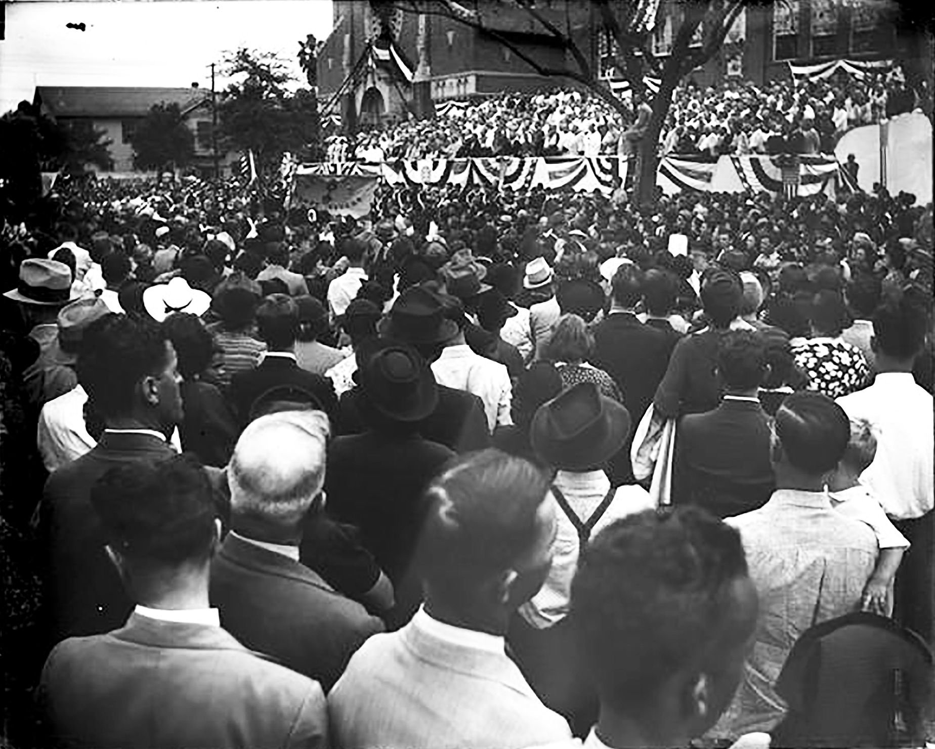 Scared Heart Church Procession 1938 a model for NOLA CRUSADER Knight Rosary
